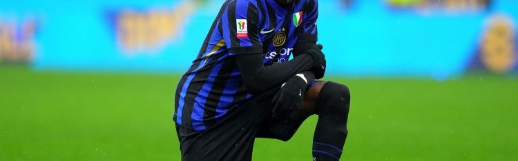 米体：接下来对阵尤文，齐沃仍在考虑该让阿坎吉还是比塞克首发